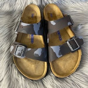 Birkenstock Men’s Arizona Birko-flor Camouflage Soft Footbed Sz 45/12US